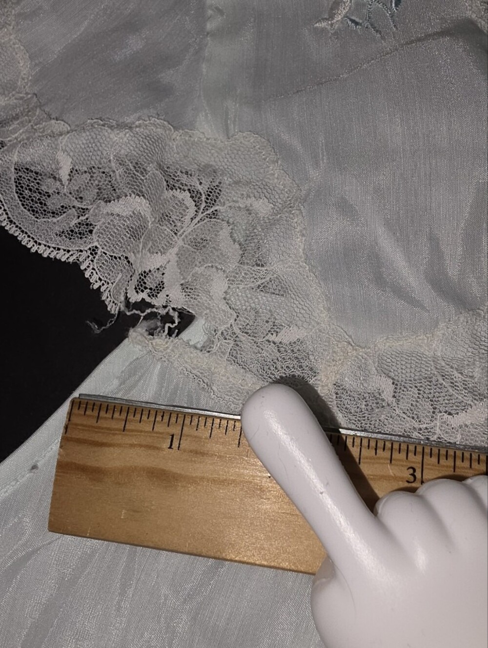 Vintage Barbizon 60's'70's Soft Blue Lace-Trim Long Nightgown * Feminine Chemise - Picture 12 of 16